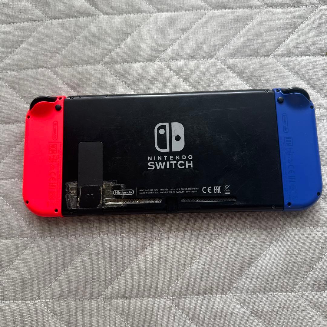 Nintendo Switch 本体 赤/青　HAC-001 ２０１７年