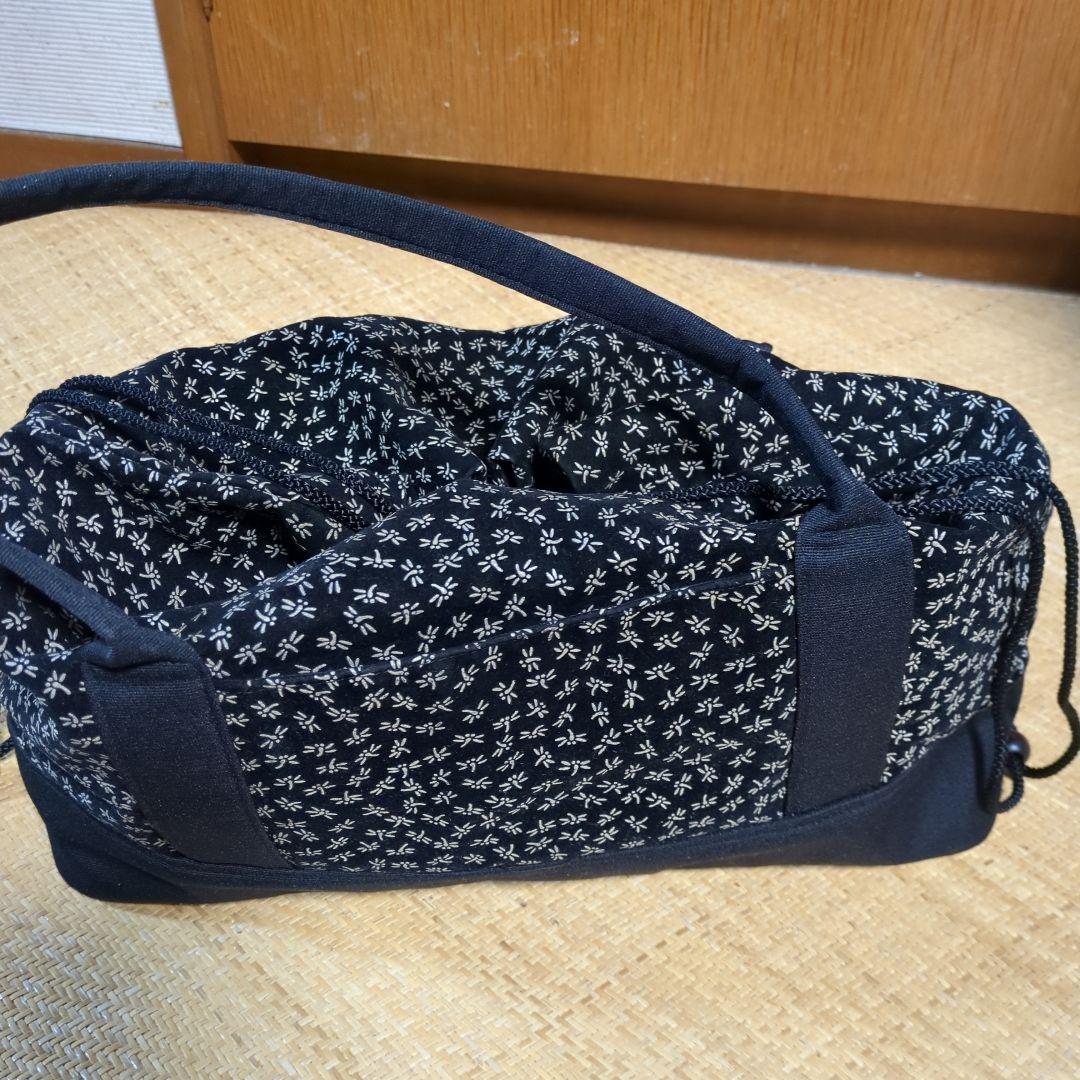 印伝　 和装用バッグ 黒と白のトンボ柄