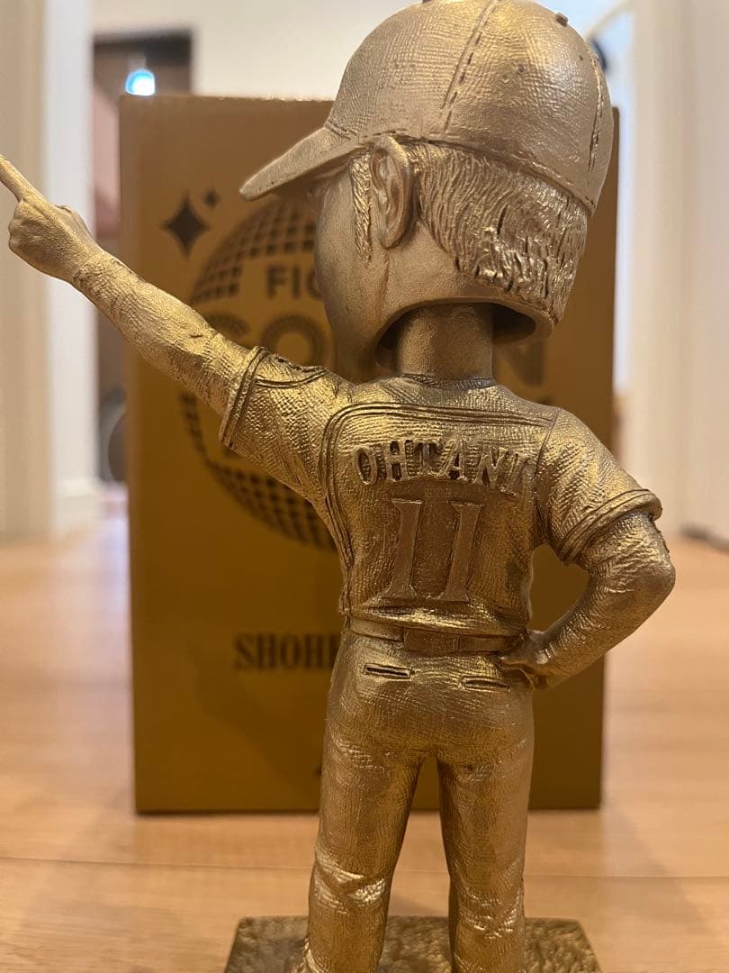 大谷翔平　ボブルヘッド　ゴールド
