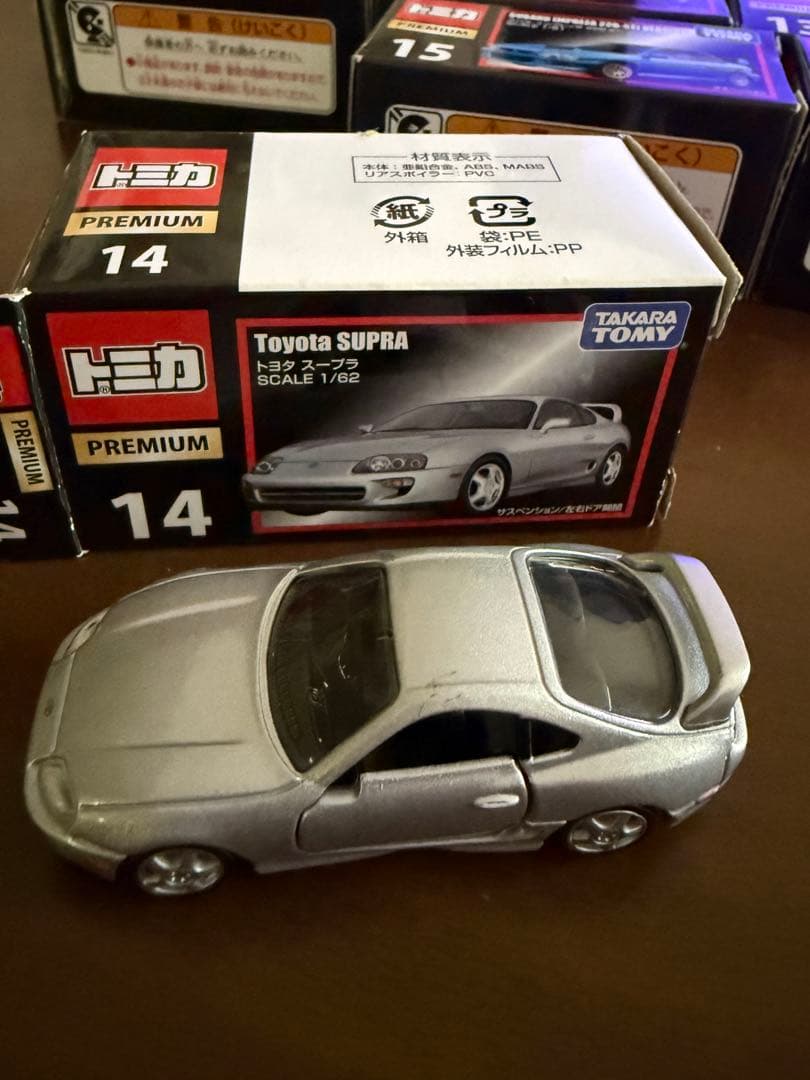 く*こ様 トミカ プレミアム ミニカー　12台セット　②
