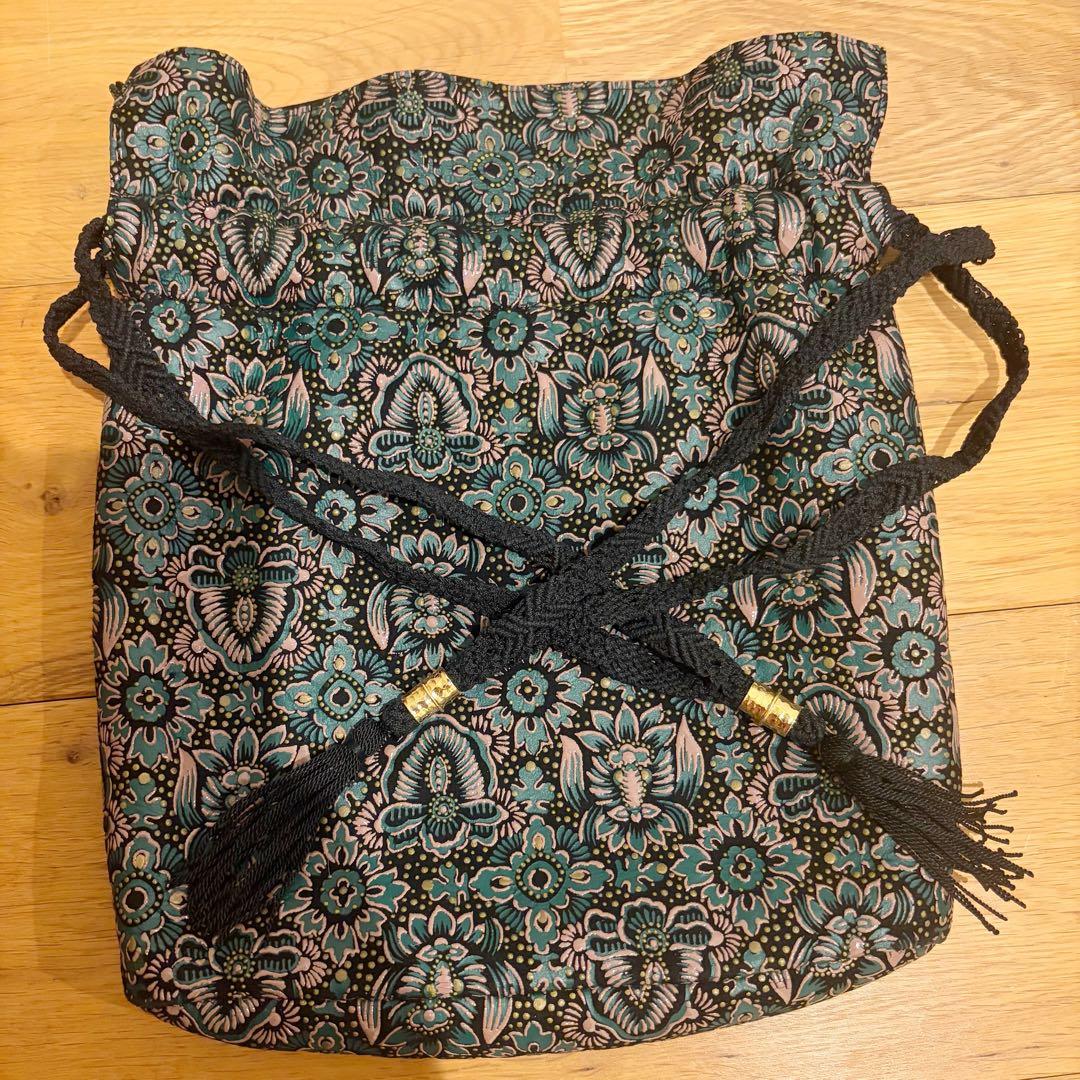 【美品】印傳屋 ハンドバッグ 巾着 巾着バッグ グリーン 和装小物