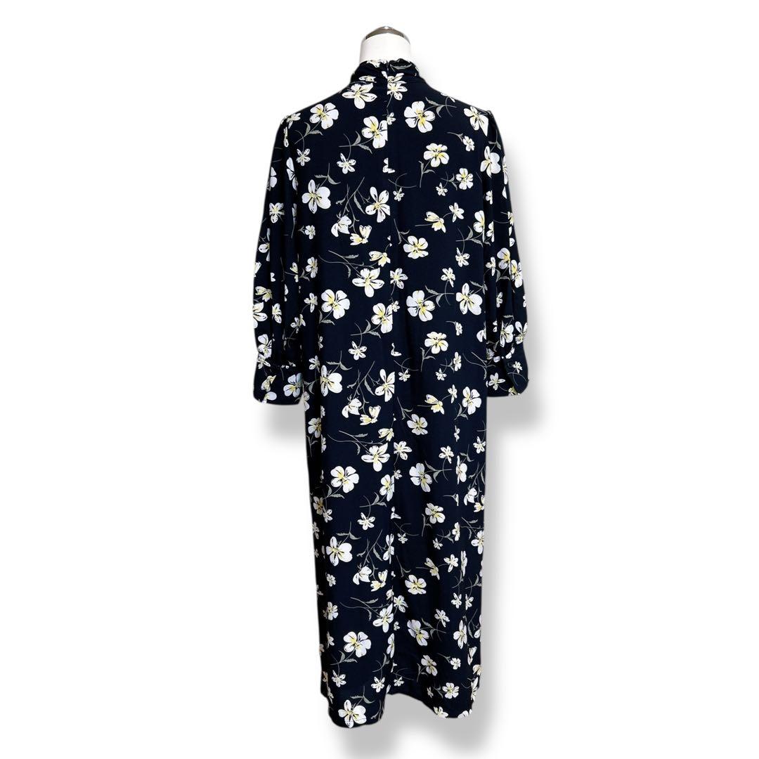 【美品/ナラカミーチェ】花柄リボン衿ワンピース 総柄 ロング 7分袖 ネイビー