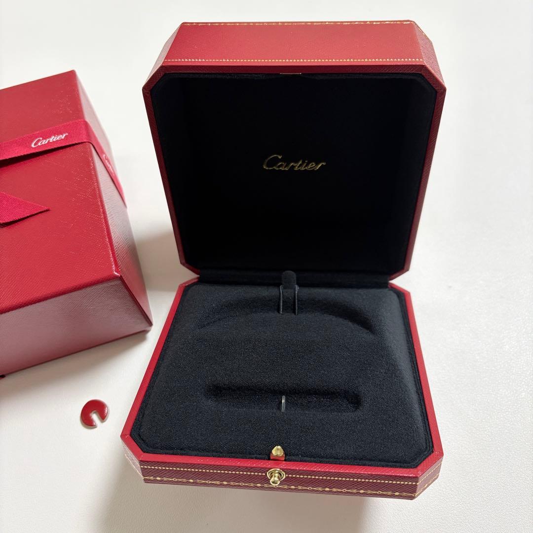 美品　カルティエ　ラブブレス　ブレスレットケース　空箱　現行品　リボン付き