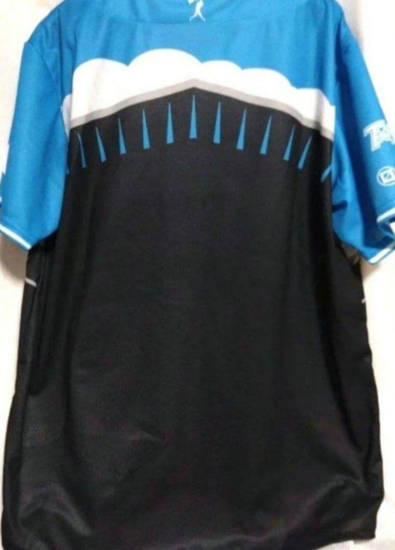ファイターズ　エスコン来場特典2025　非売品　レプリカユニフォーム3種　未使用