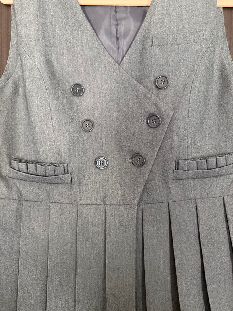 【美品】Bibiy CECILEPLEATSVEST プリーツベスト