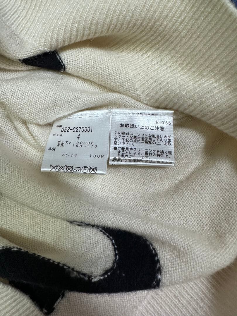 美品　PEARLY GATES アイボリーカシミヤセーター　Mサイズ