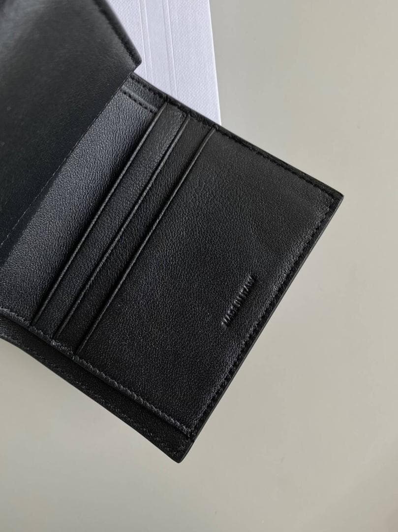 CELINE セリーヌ スモール トリオンフ 三つ折り財布 黒×ゴールド中古