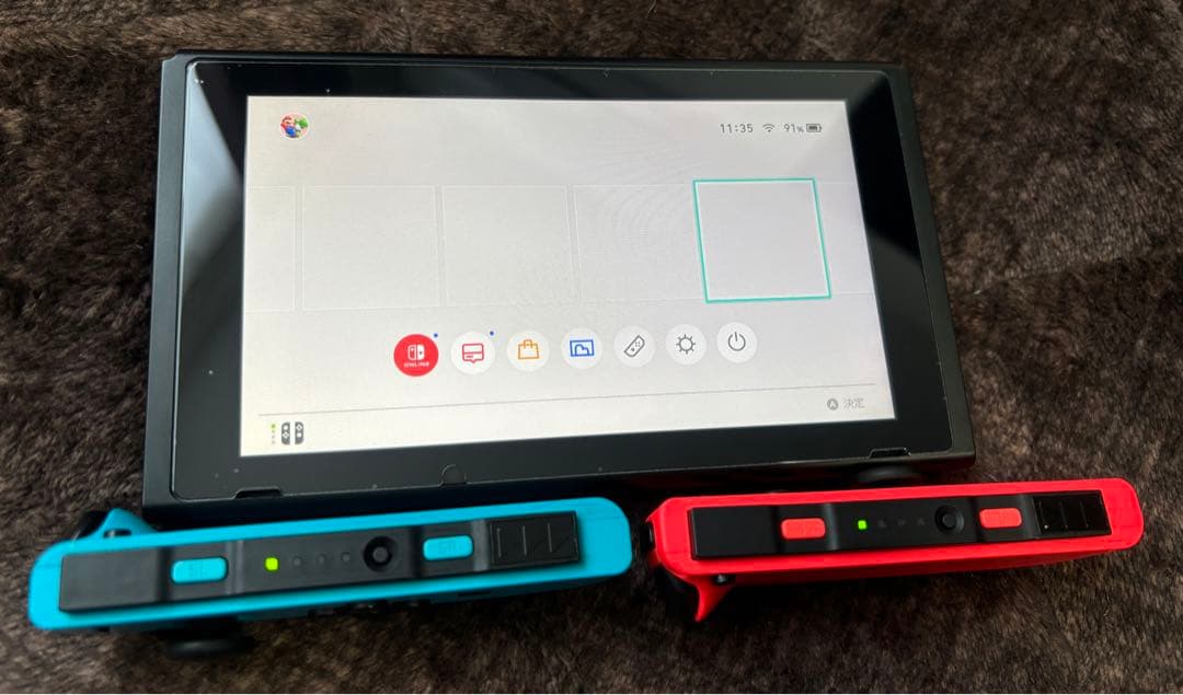 Nintendo Switch 動作品 収納ケース付き
