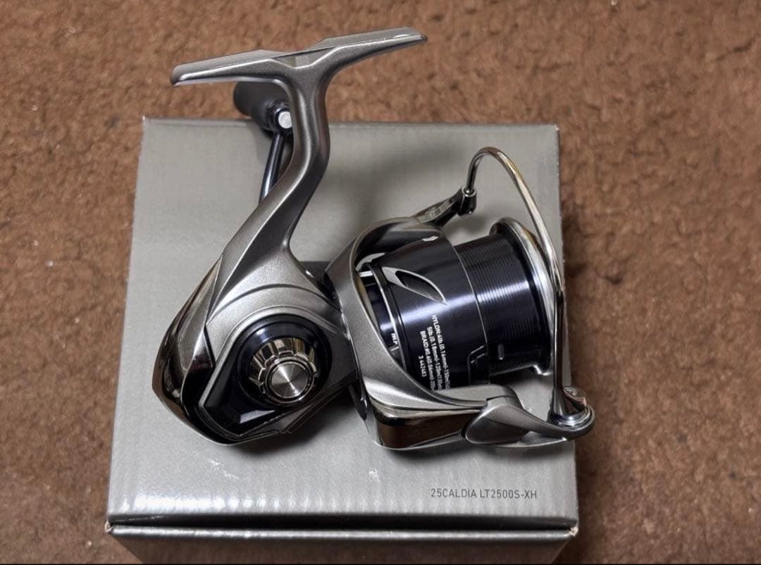25CALDIA LT2500S-XH スピニングリール 専用