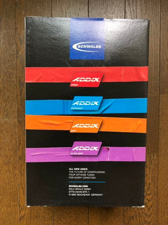 シュワルベ　ハンスダンプ　29×2.35