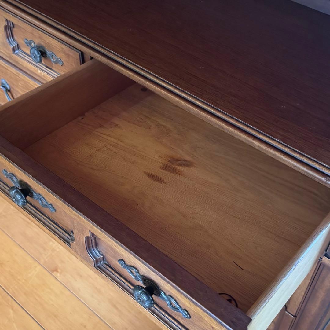 ドレクセルヘリテイジ　飾り棚 キャビネット　カップボード
