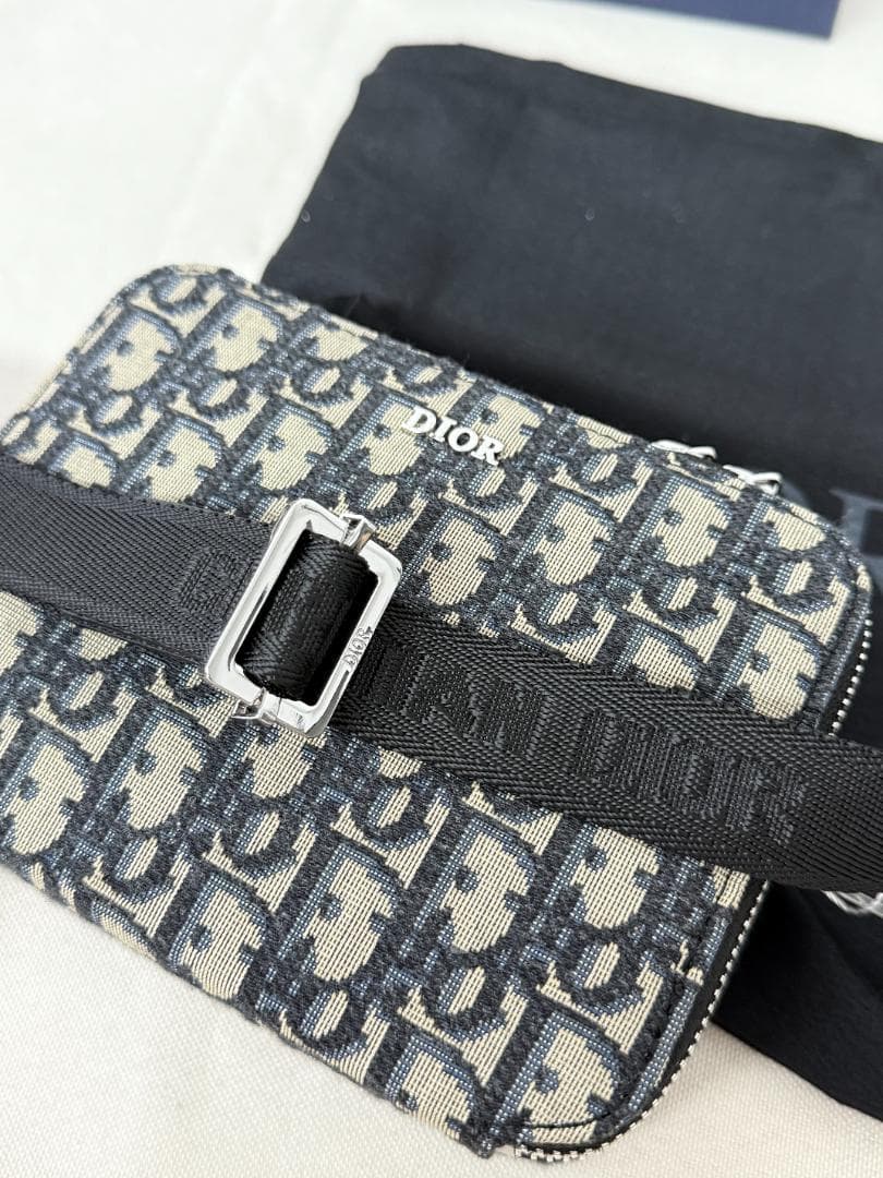 極美品 DIOR ロゴパターン ブラック ショルダーバッグ