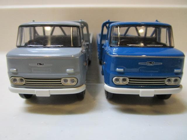トミカLV/新品封印未開封 LV-80aab 3台セット 日産3トントラック