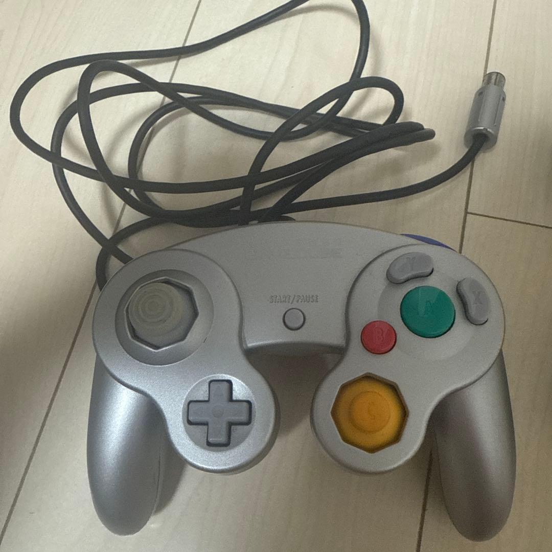 スマブラ ゲームキューブコントローラー GCコン 接続タップ