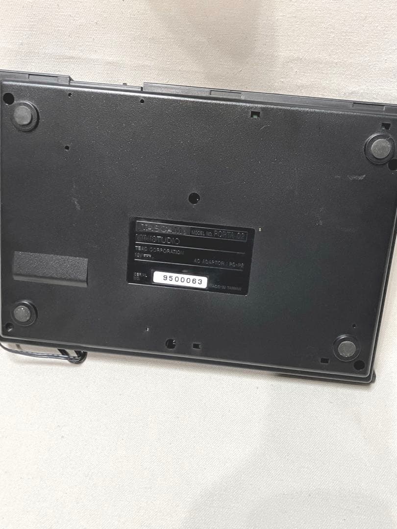 TASCAM PORTA02 タスカム　ミニスタジオ　マルチトラックレコーダー