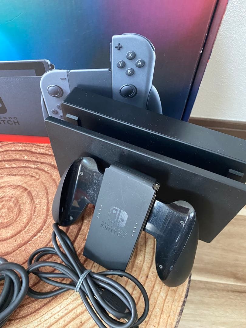 Nintendo Switch ニンテンドースイッチ本体　グレー ②