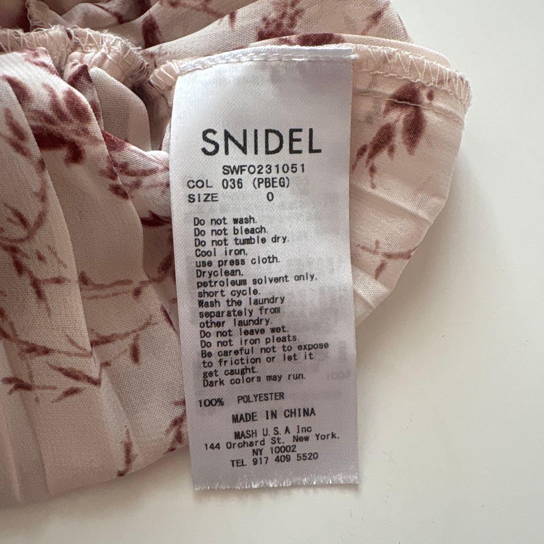 SNIDEL スナイデル Sustainableフリルプリーツワンピース