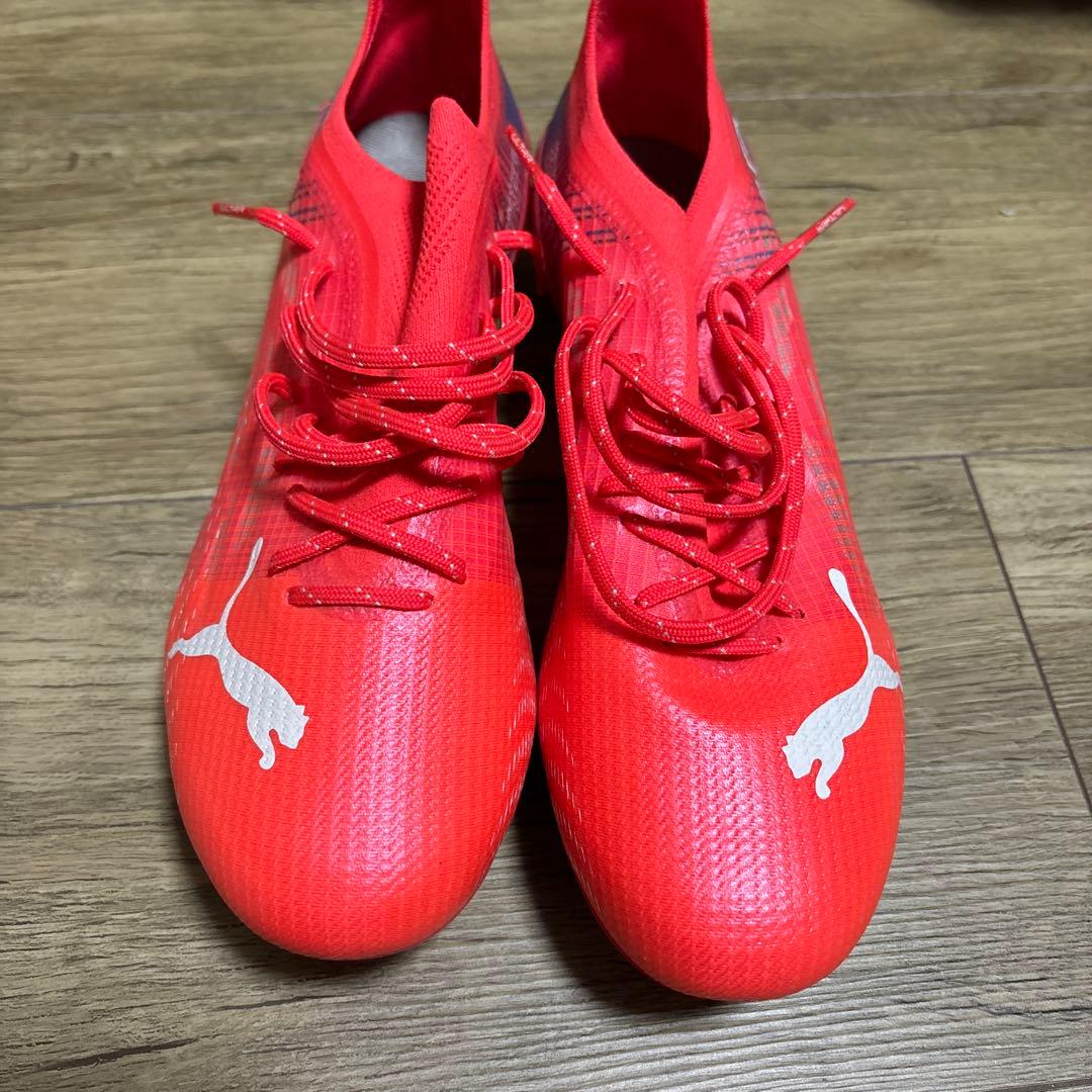 サッカースパイクPUMA