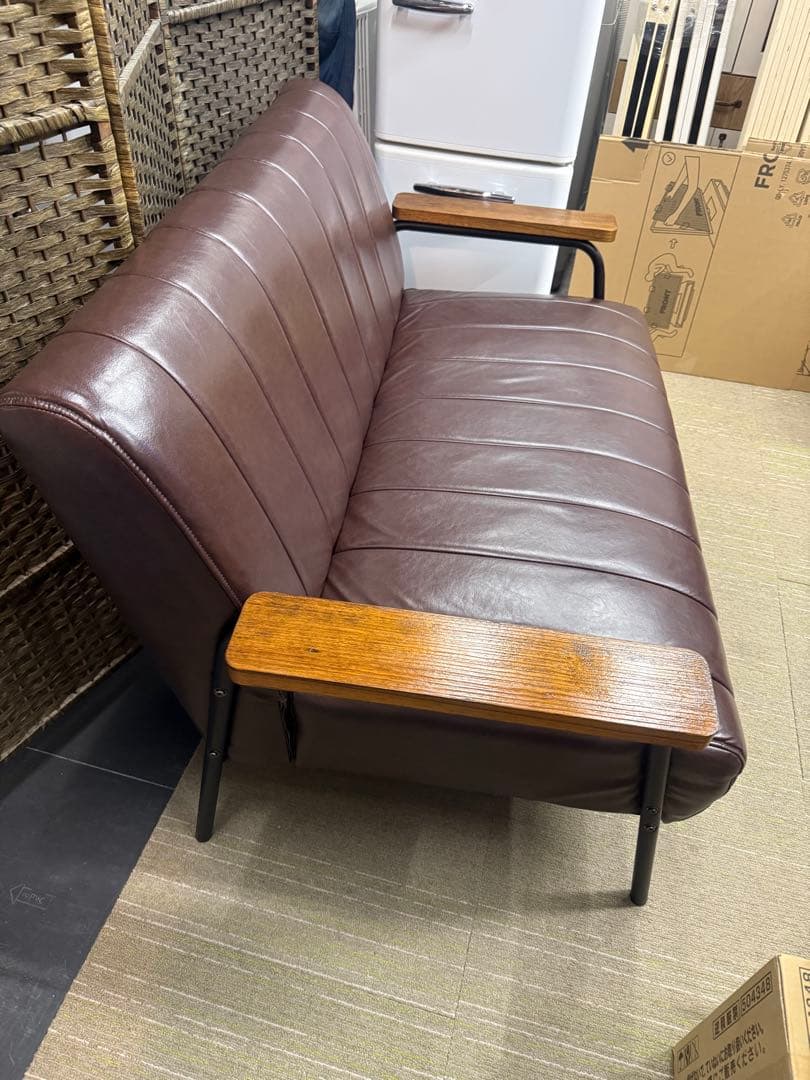 【美品】ニトリ　2人用合皮ソファ　(Nシールド ステイン2KD DBR)