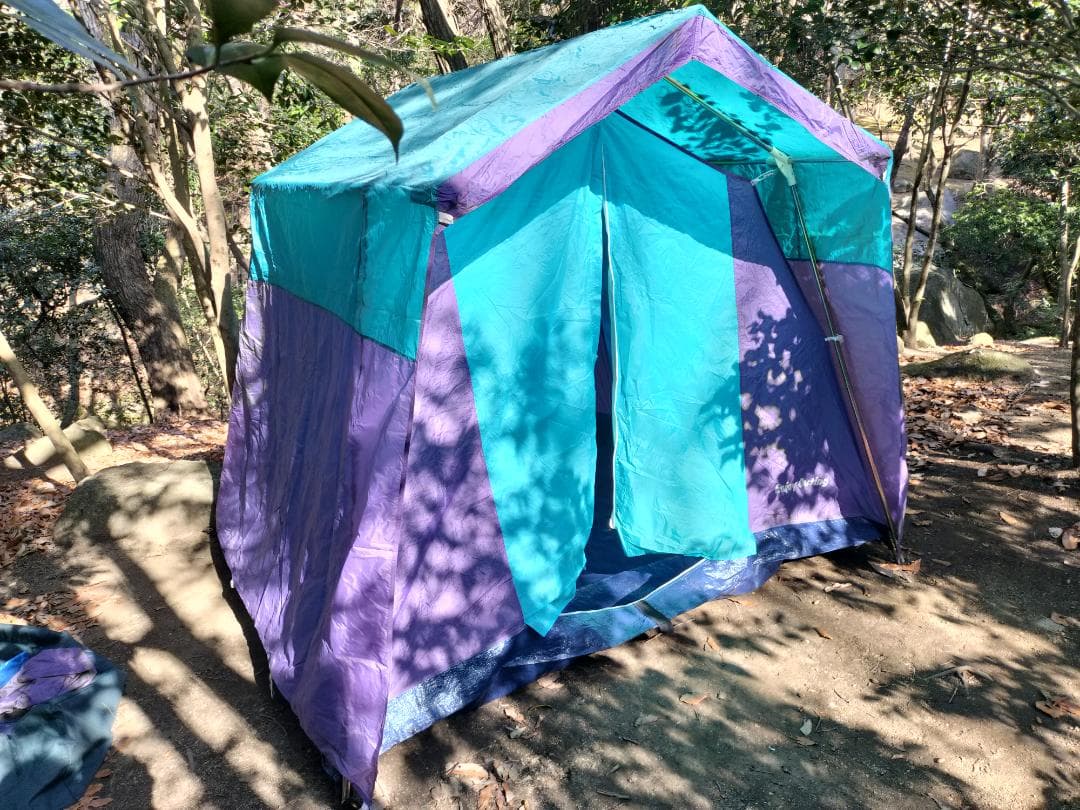 【設営簡単】ロッジ型テント レトロカラー 2〜3人用 付属品完備 キャンプ