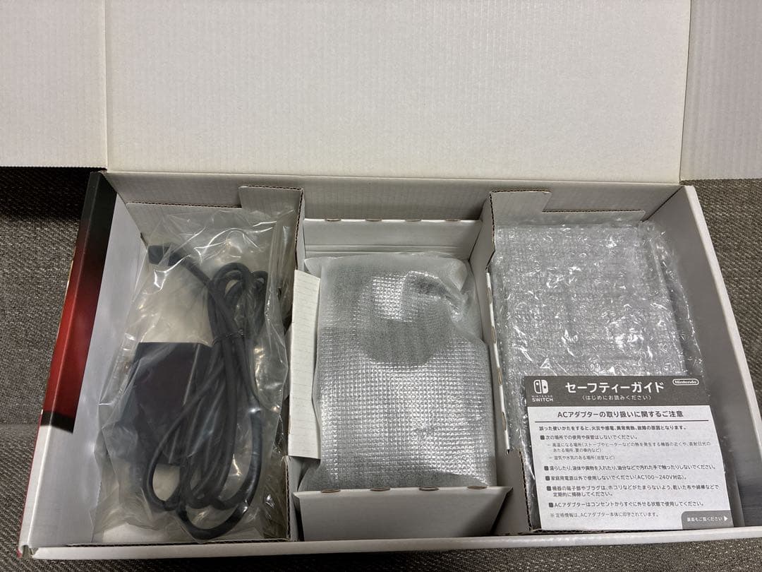 【送料無料】Nintendo Switch グレー 本体 ドック付き