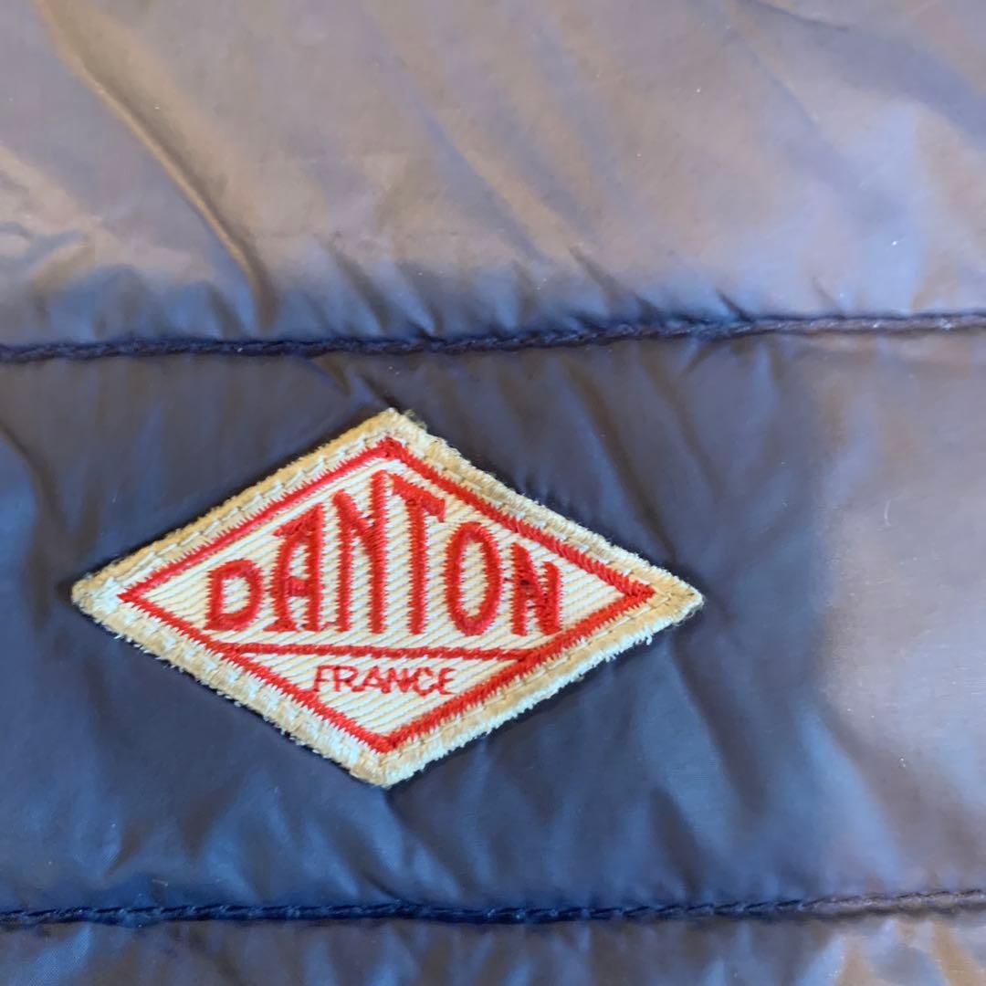 【値下げ】DANTON クルーネックインナーダウンベスト　42