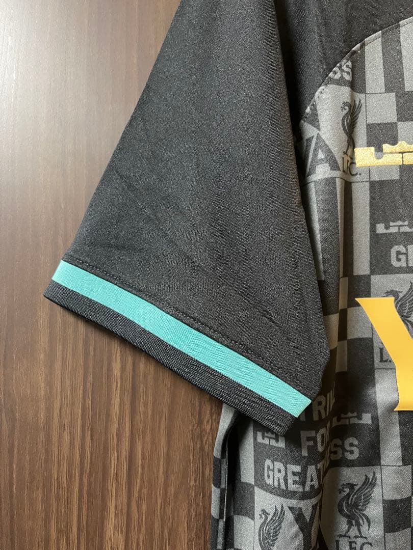 新品 LeBron James × リヴァプールFC Stadium ジャージー