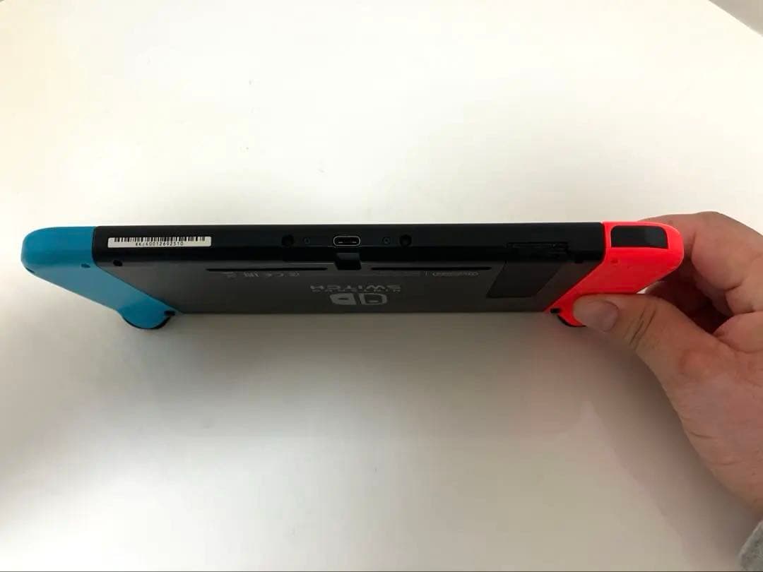 NintendoSwitch1本体＋プロコン2個