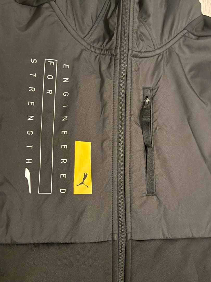 PUMAプーマ STRENGTHTRAIN ニットジャケットパンツ　ジャージ上下