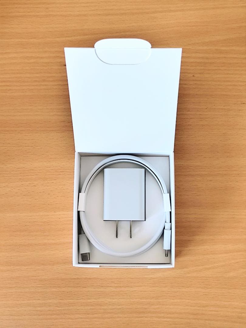  Quest 2(64GB) VRゴーグル(複数アクセサリ付き)