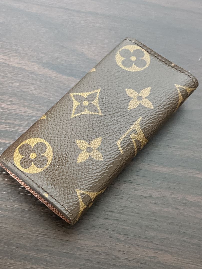 LOUIS VUITTON（ルイ・ヴィトン） モノグラム 4連キーケース