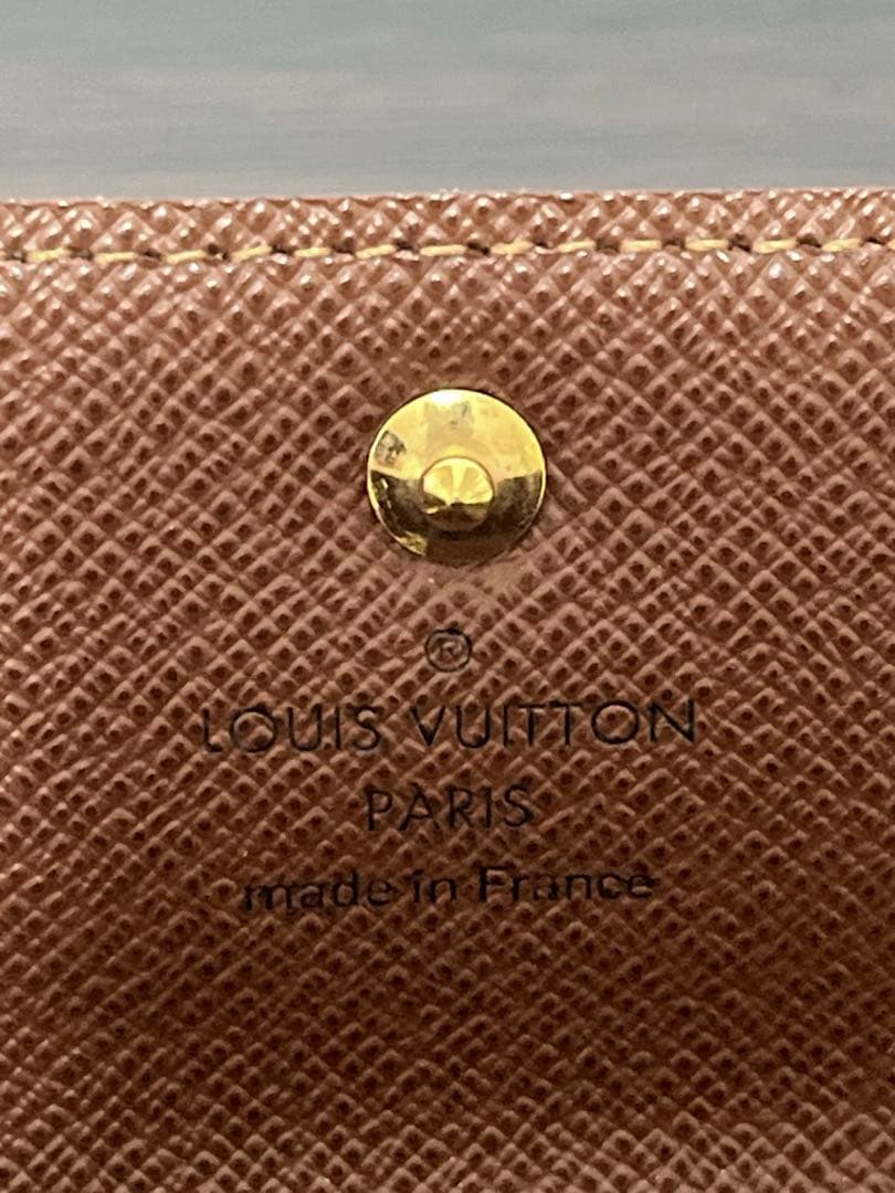 LOUIS VUITTON（ルイ・ヴィトン） モノグラム 4連キーケース
