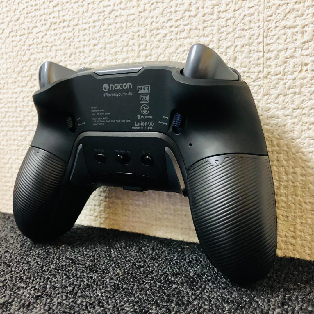 【送料無料】NACON REVOLUTION 5 PRO コントローラー
