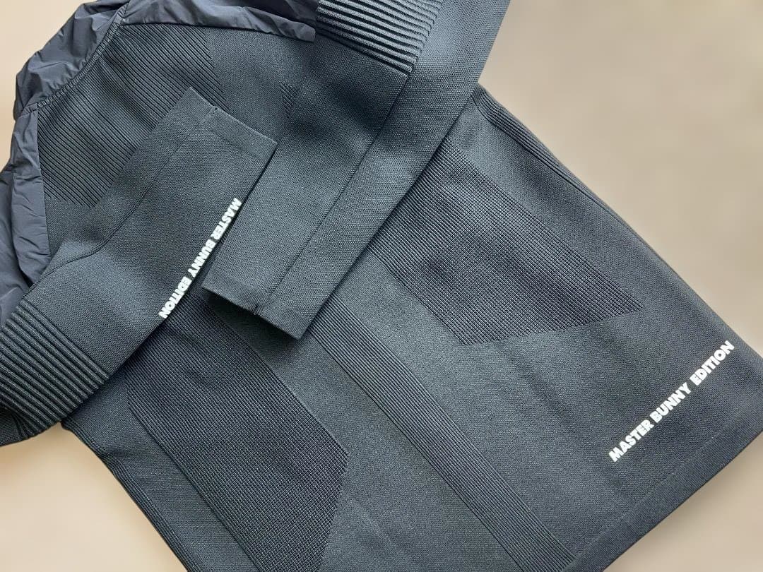 最終値下36,000円新品マスターバニーエディションMBE黒メンズ4メンズニット