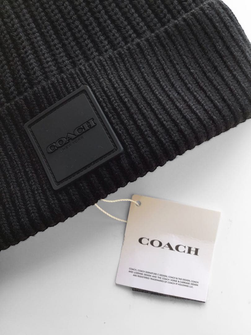 新品　ショッパー付　COACH コーチ　ニットキャップ
