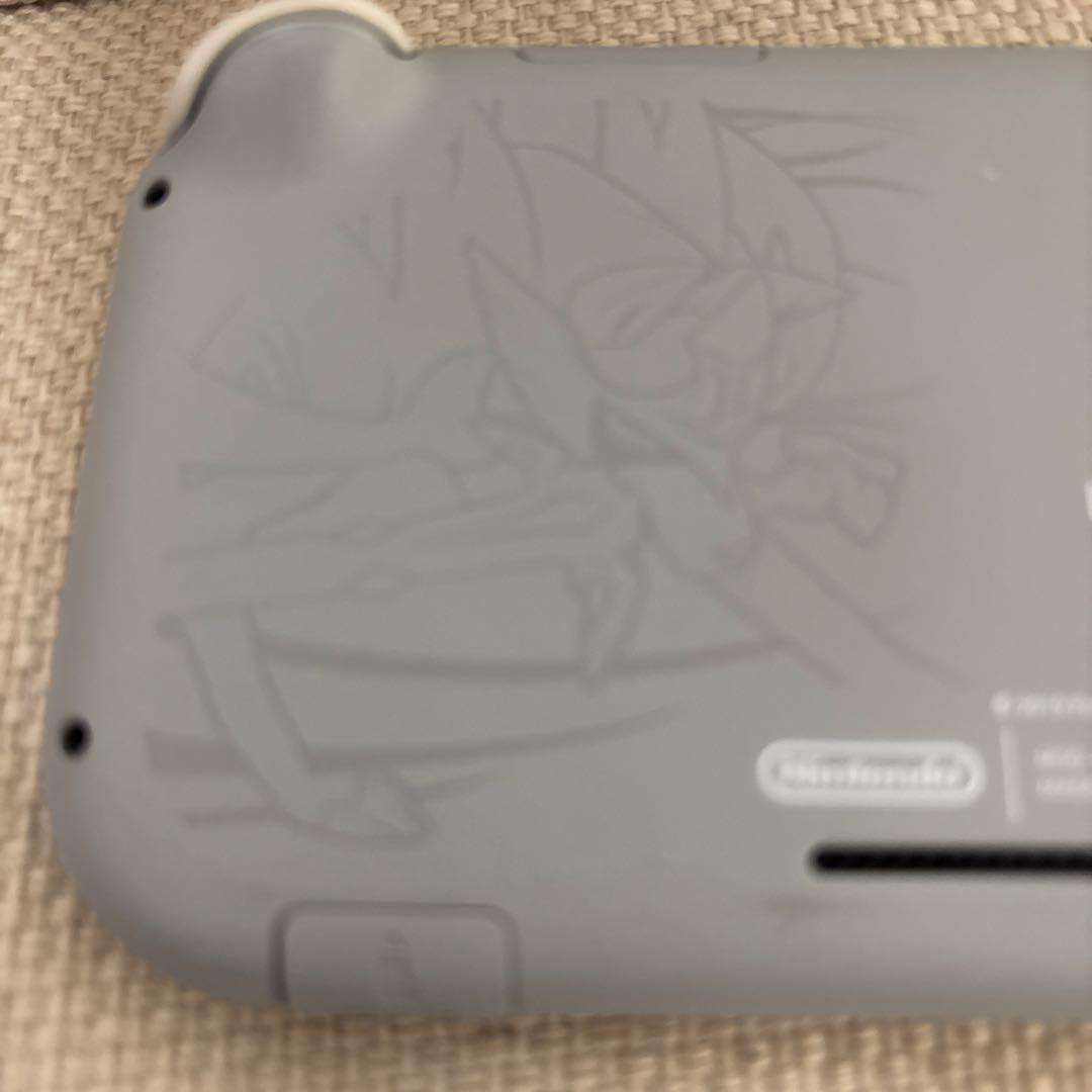 Nintendo Switch Lite　ザシアン・ザマゼンタ