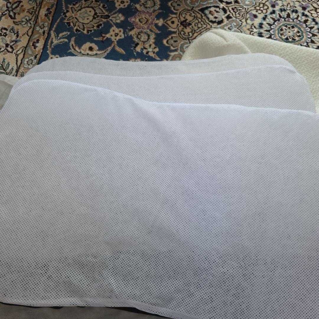 ヒツジのいらない枕　調律　カバー付き