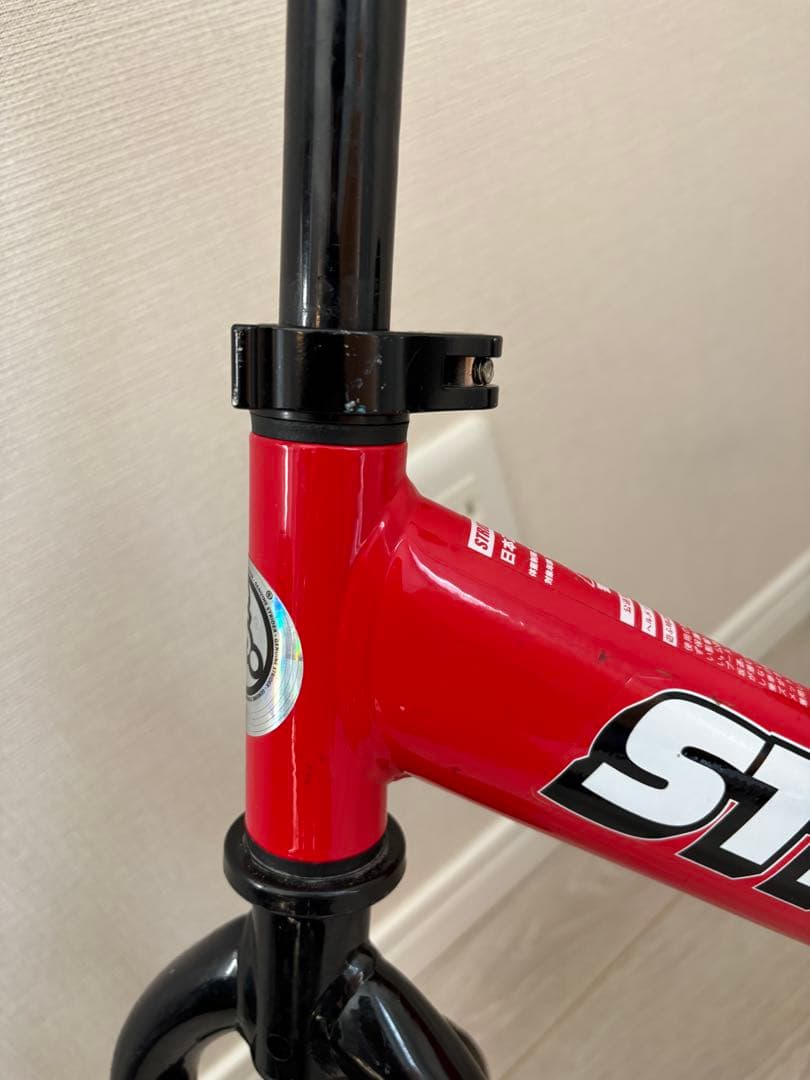 STRIDER バランスバイク レッド 12インチ　ストライダースポーツモデル
