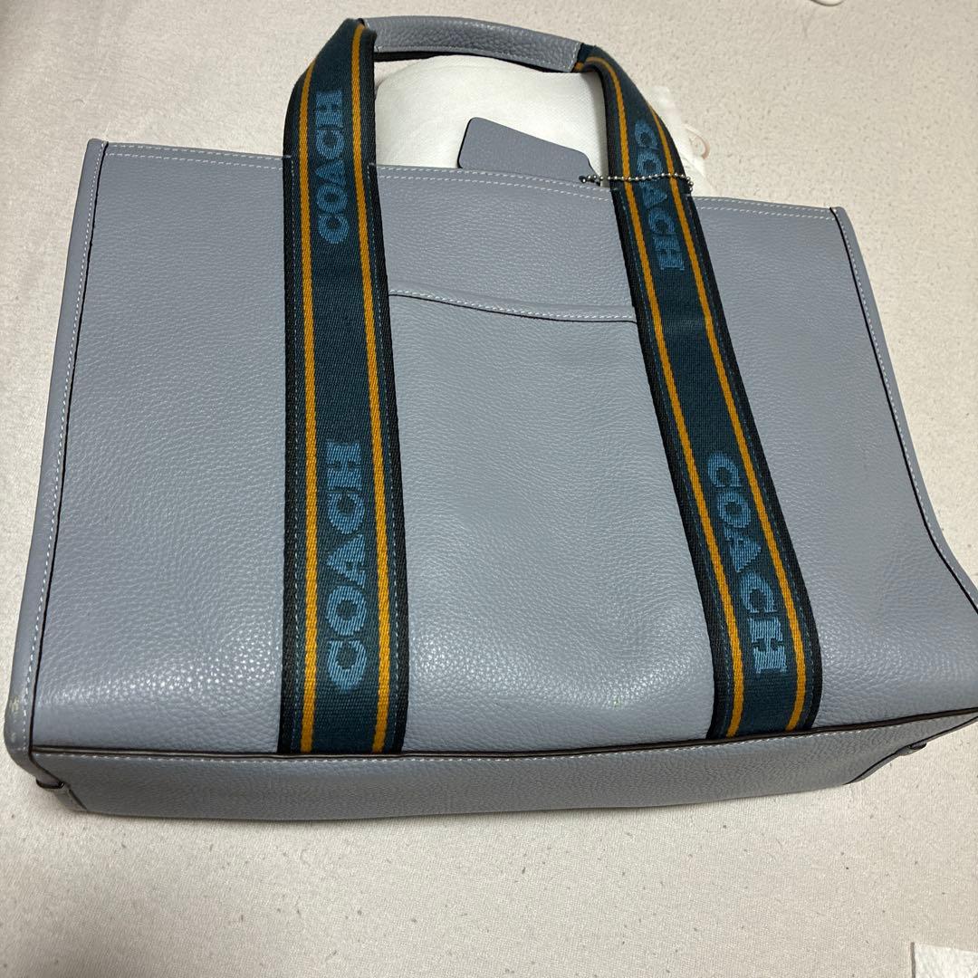コーチCOACH