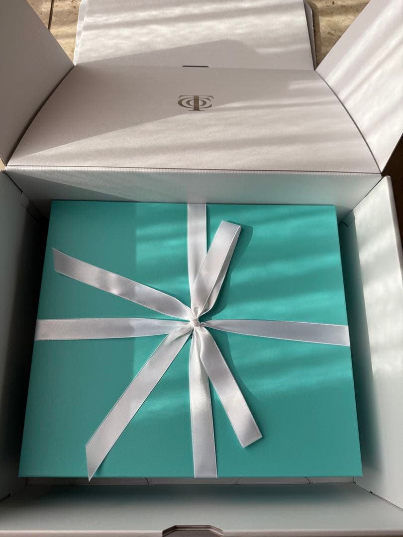 TIFFANY Wonder アートブック　新品未開封　箱入り
