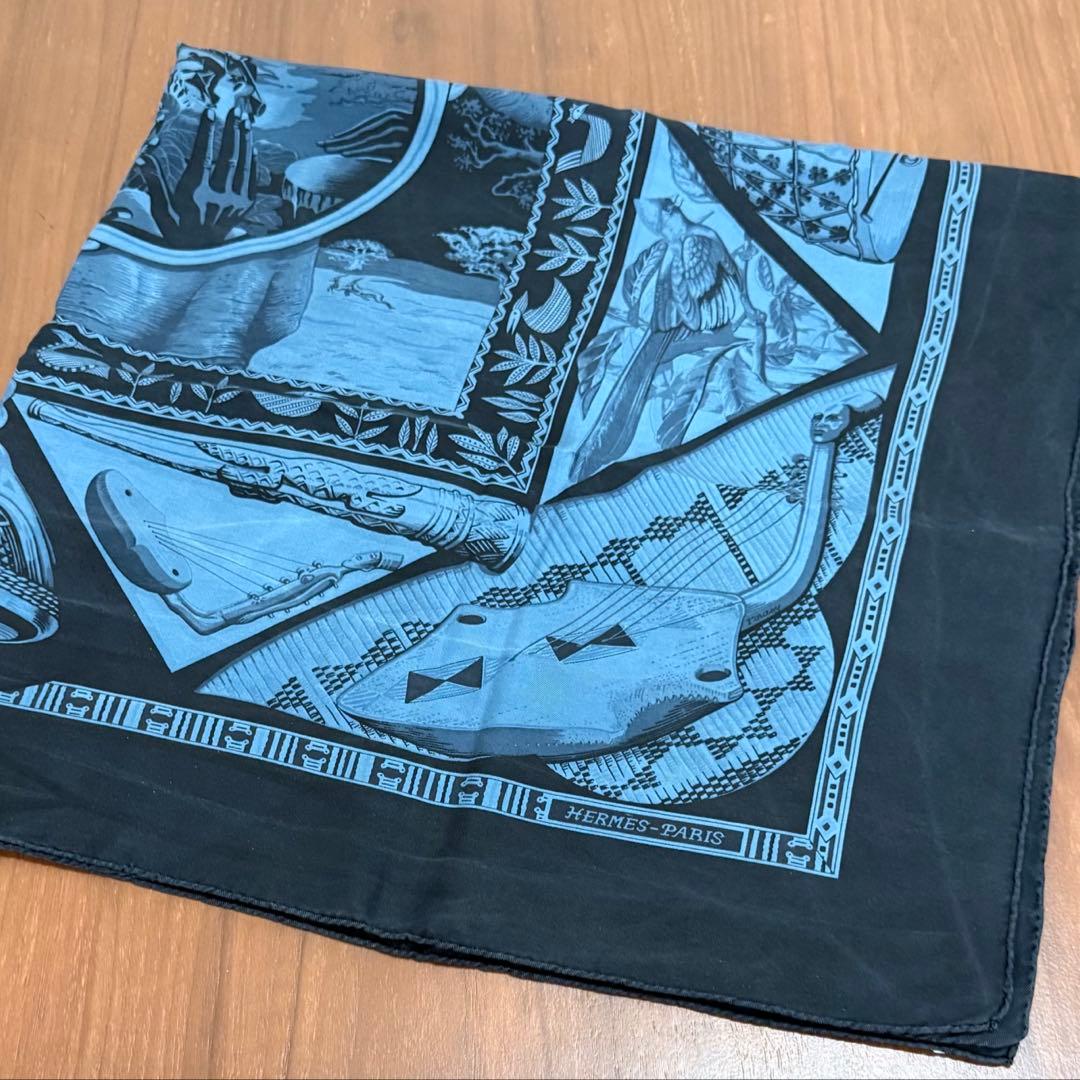 【新春sale】Hermès　エルメス　カレ90　スカーフ　ブルー系