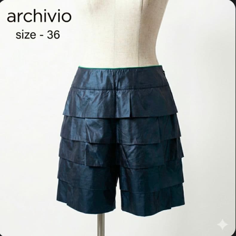 良品 アルチビオ ティアード ショートパンツ ゴルフウェア S 光沢感 キレイめ