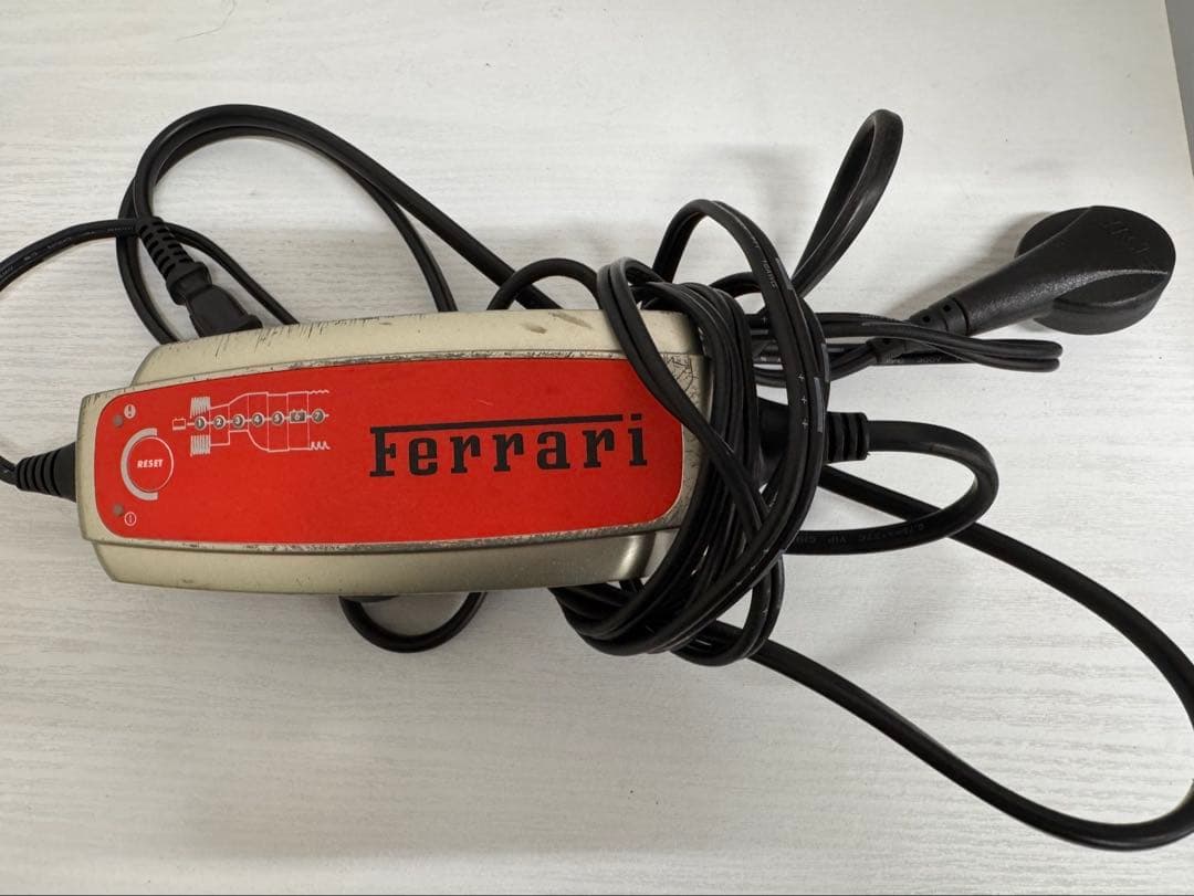 Ferrari バッテリーチャージャー 12V 110VA フェラーリ純正品