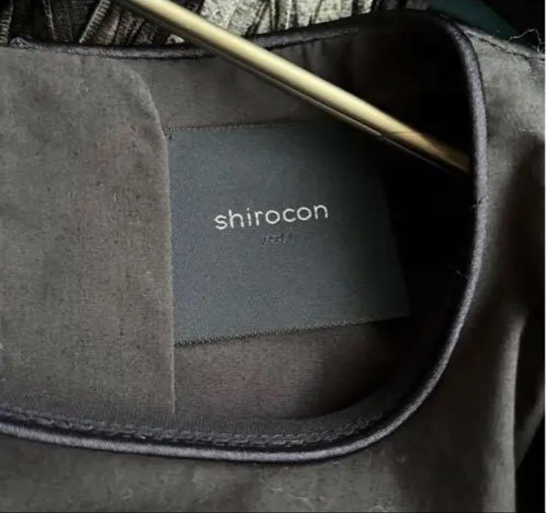 ヨリ　shirocon パフュームブラウス　ネイビー34