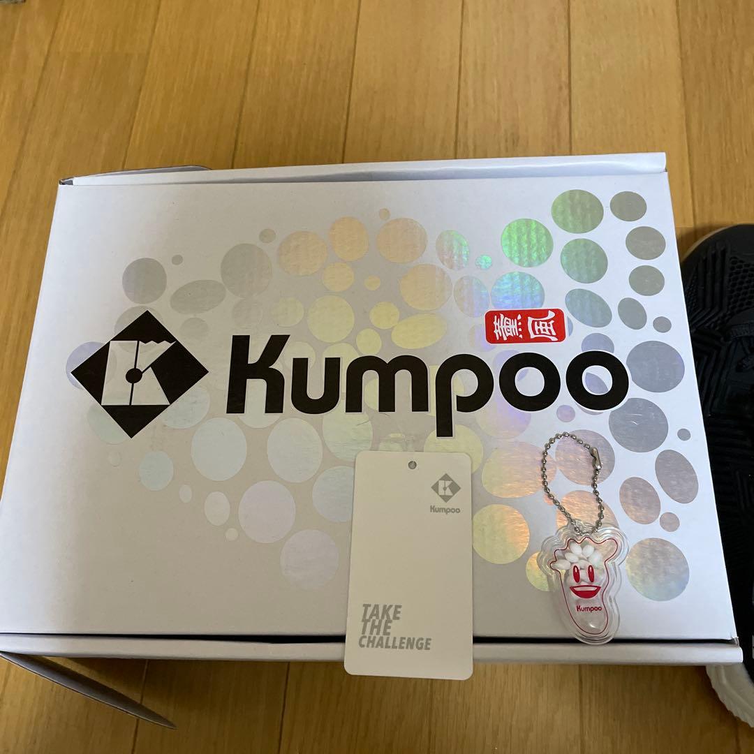 新品Kumpoo 薫風　バドミントンシューズ　黒　24.5 試着のみ。