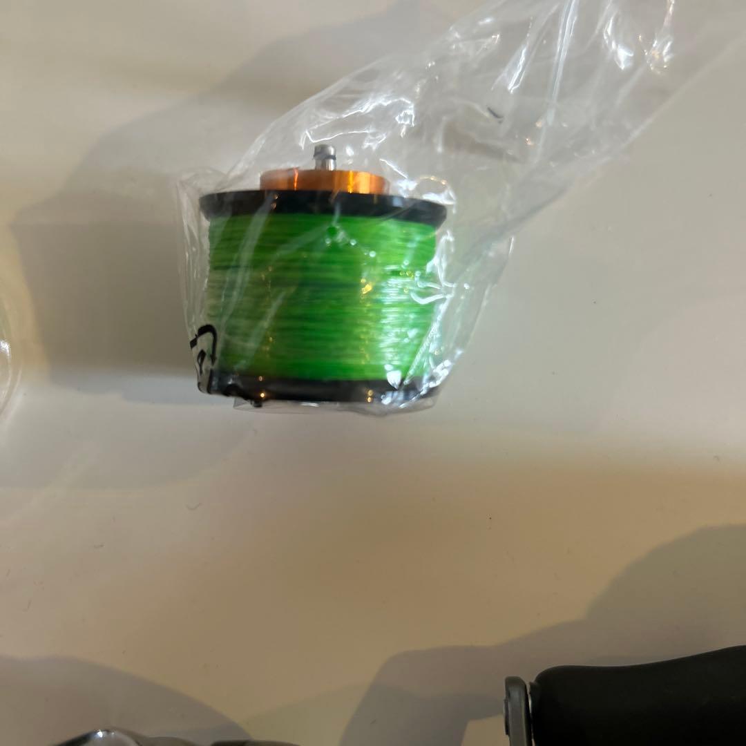 新品未使用　DAIWA ZILLION SV TW 1000PI 換えスプール付