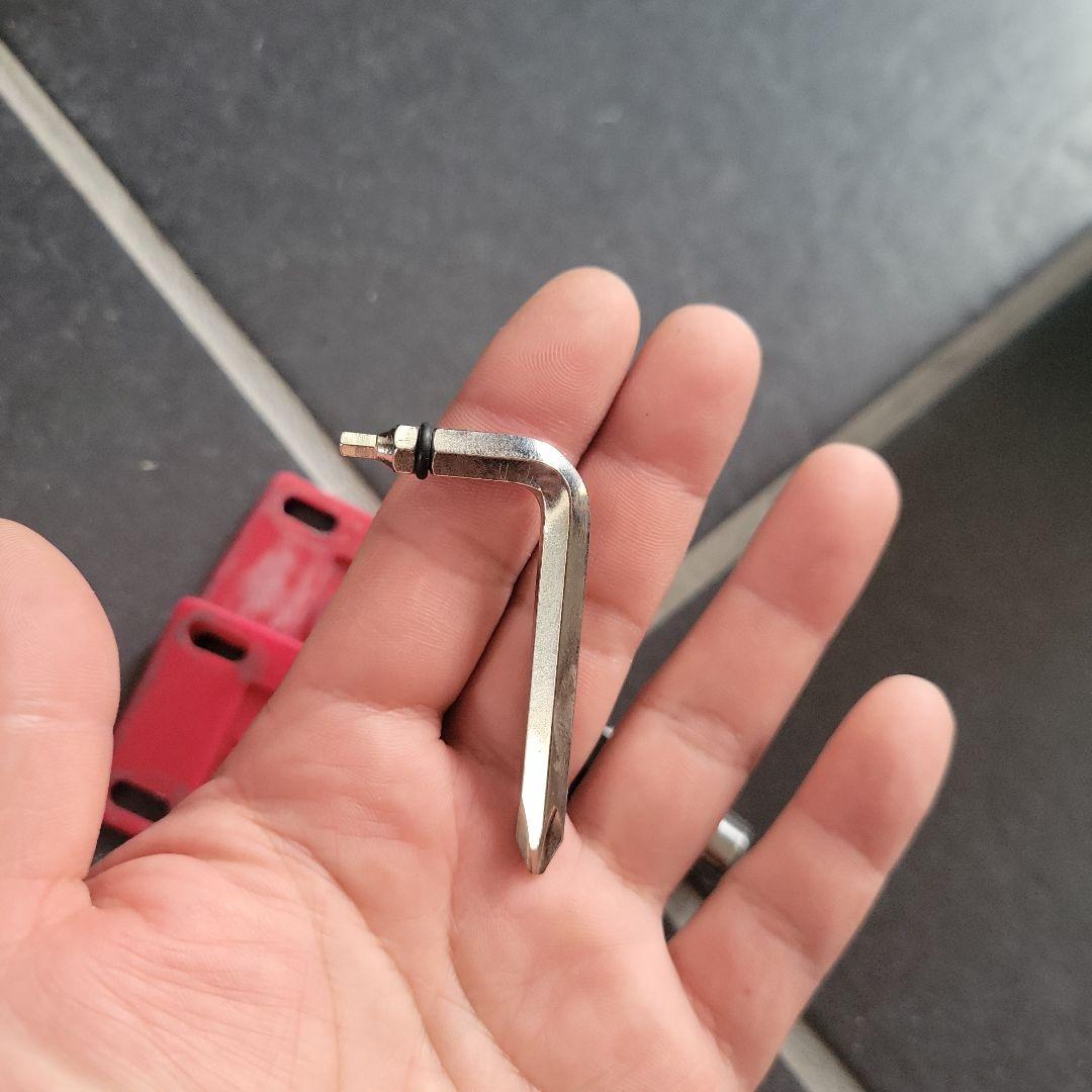 Element スケートボード コンプリート　ライザーパット、工具セット