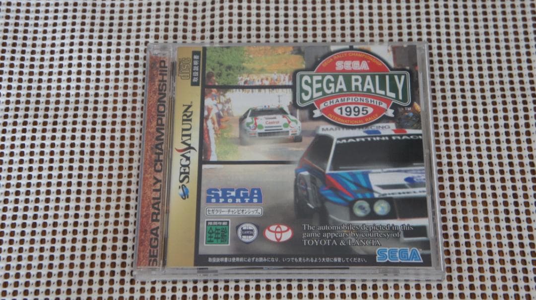 セガサターン　ゲーム機本体（付属品込）＋セガラリーＣＤ