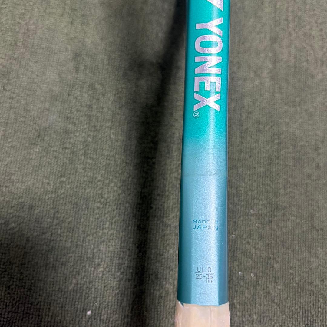13番YONEX UL-0 テニスラケット 青緑色