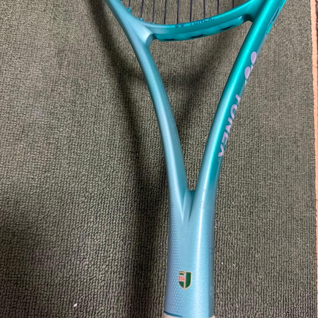 13番YONEX UL-0 テニスラケット 青緑色